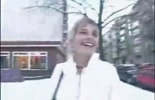 かわいい若い赤毛アマチュア大学の女の子Blowjob。 女性 専用 エロ アニメ