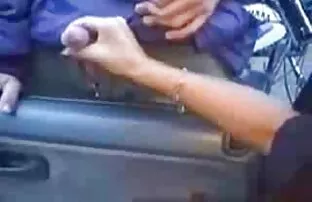 Desiインドの若い大学の恋人。 女性 専用 無 修正 動画